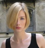 エヴァ・リコボノ