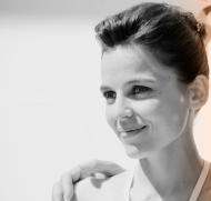 エレナ・アナヤ